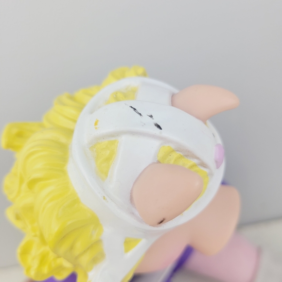 Miss Piggy Vintage Doll 1995 Muppets McDonalds NHL Collaboration - Picture 6 of 15